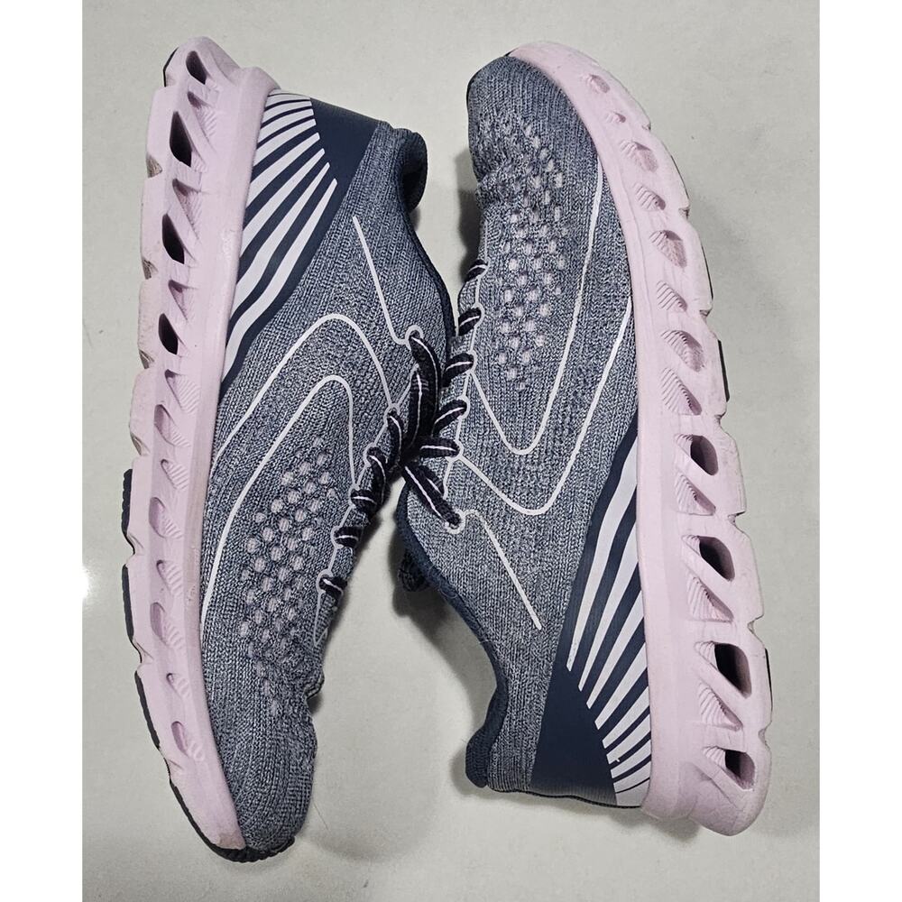 Avia Women’s Running Shoes Gray Pink Athletic Sneakers Size 8.5 Lightweight Walk
